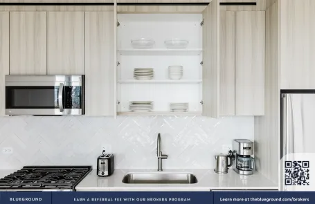 2 Bedroom Tri-Taylor Apartment