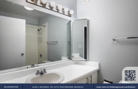 1 Bedroom Streeterville Apartment