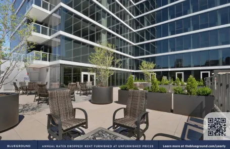 1 Bedroom South Loop Apartment