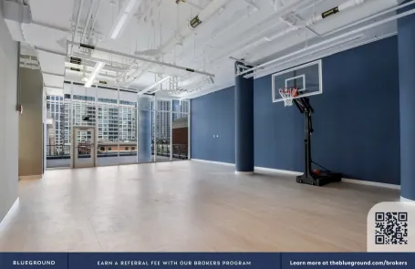 1 Bedroom South Loop Apartment