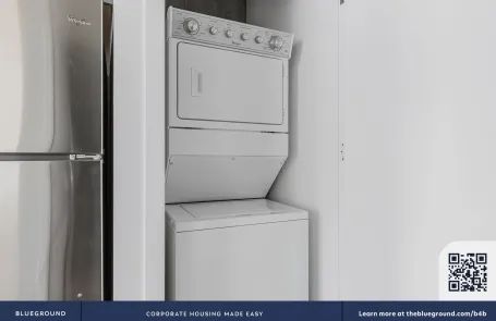 1 Bedroom Chicago Loop Apartment