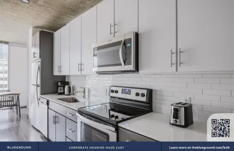 1 Bedroom Chicago Loop Apartment