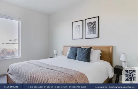 1 Bedroom Elmhurst Apartment