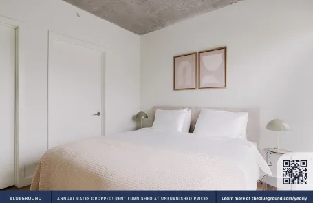 2 Bedroom West Loop Apartment