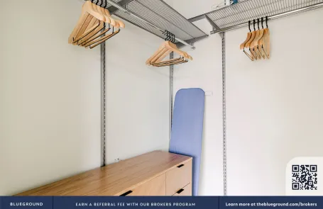 2 Bedroom West Loop Apartment