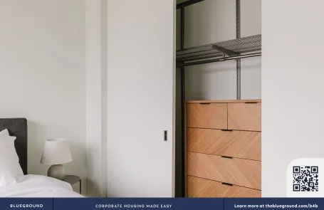 2 Bedroom West Loop Apartment