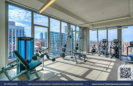 2 Bedroom West Loop Apartment