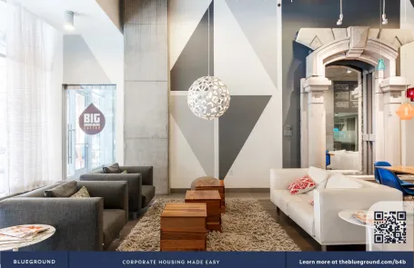 1 Bedroom Chicago Loop Apartment