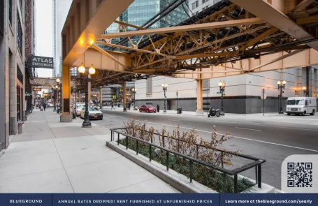 1 Bedroom Chicago Loop Apartment