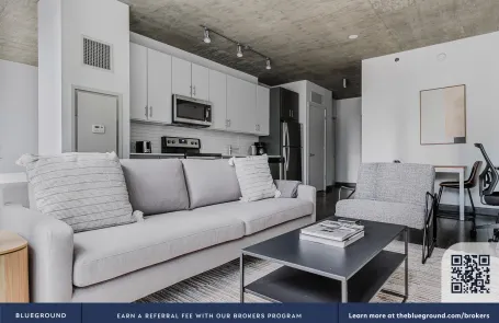 1 Bedroom Chicago Loop Apartment