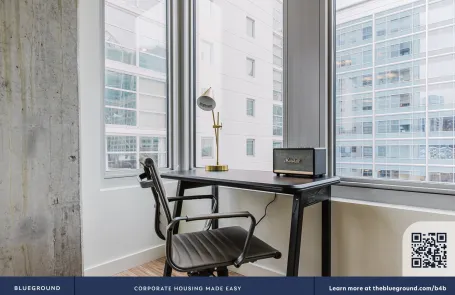2 Bedroom West Loop Apartment