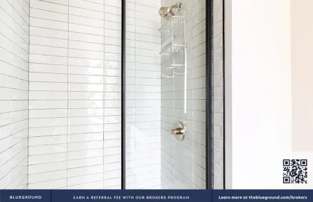 1 Bedroom West Loop Apartment
