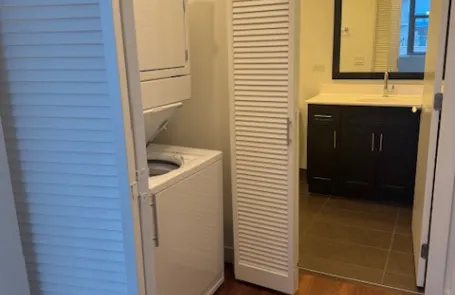 1 Bedroom Old Town Apartment