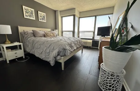 1 Bedroom River North Apartment