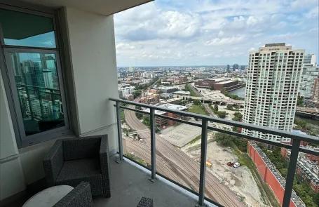 2 Bedroom Fulton Market Apartment