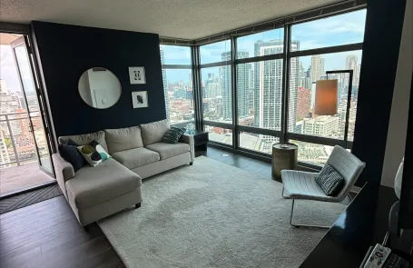 2 Bedroom Fulton Market Apartment