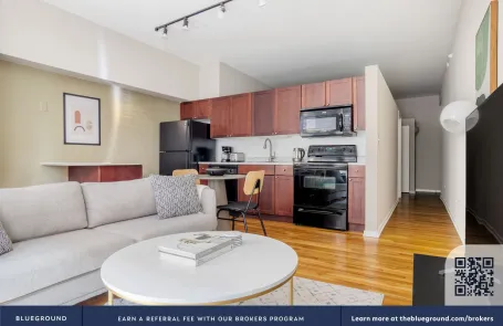 1 Bedroom Chicago Loop Apartment