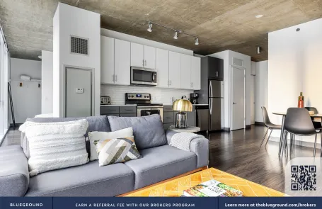 1 Bedroom Chicago Loop Apartment