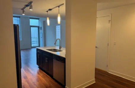 2 Bedroom Old Town Apartment