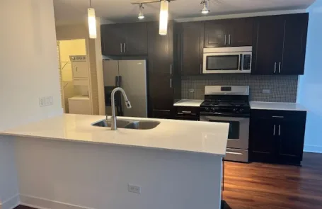 2 Bedroom Old Town Apartment