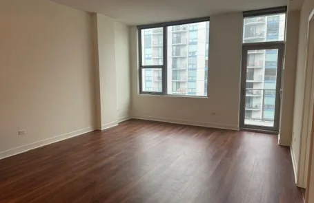 2 Bedroom Old Town Apartment
