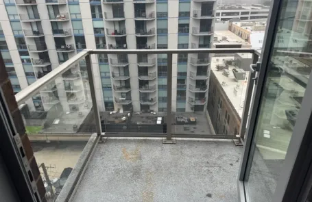 2 Bedroom Old Town Apartment