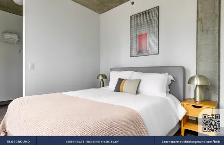 1 Bedroom Chicago Loop Apartment