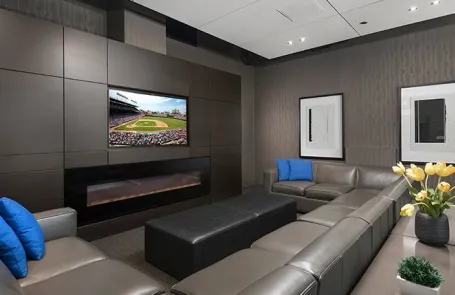 Studio South Loop Apartment