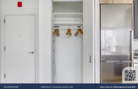 1 Bedroom West Loop Apartment