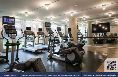 2 Bedroom South Loop Apartment