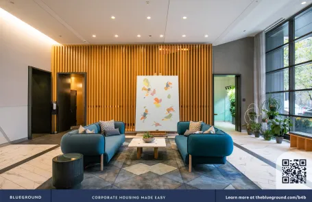 1 Bedroom West Loop Apartment