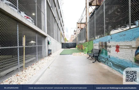 2 Bedroom South Loop Apartment