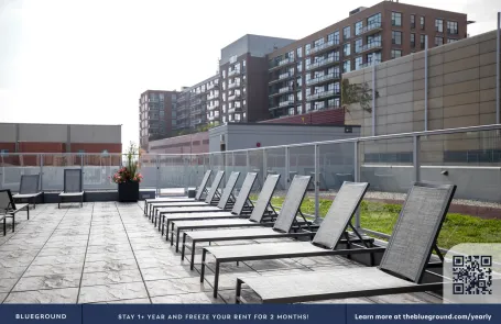 2 Bedroom South Loop Apartment