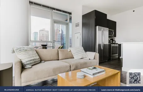 2 Bedroom South Loop Apartment