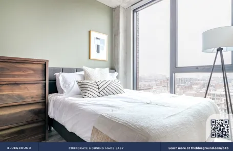 1 Bedroom West Loop Apartment