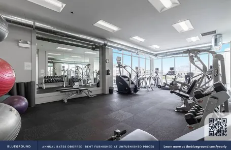1 Bedroom West Loop Apartment