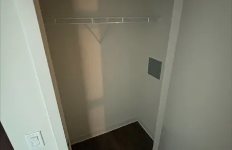 Studio Fulton Market Apartment
