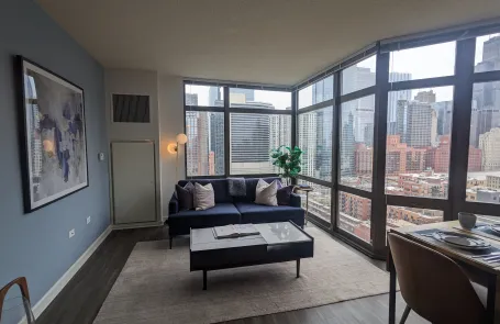 1 Bedroom Fulton Market Apartment
