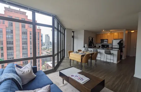 1 Bedroom Fulton Market Apartment
