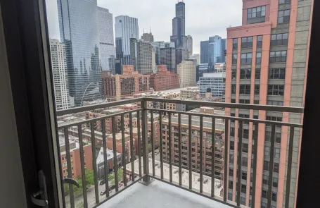 1 Bedroom Fulton Market Apartment