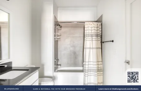1 Bedroom Elmhurst Apartment