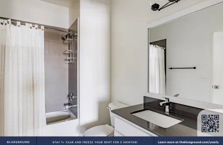 1 Bedroom Elmhurst Apartment
