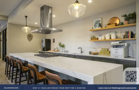 1 Bedroom Elmhurst Apartment