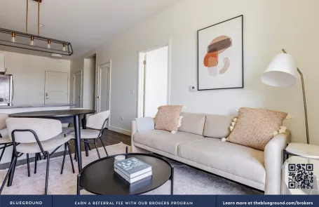 1 Bedroom Elmhurst Apartment