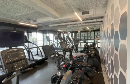 2 Bedroom South Loop Apartment