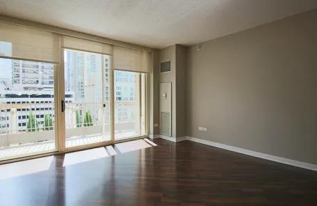 Studio River North Apartment