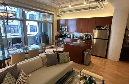1 Bedroom West Loop Condo
