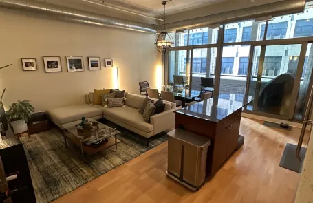 1 Bedroom West Loop Condo