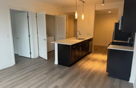 1 Bedroom Old Town Apartment