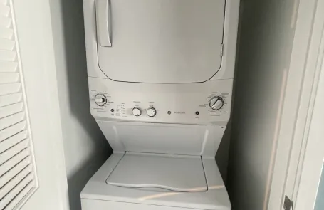 1 Bedroom River West Apartment